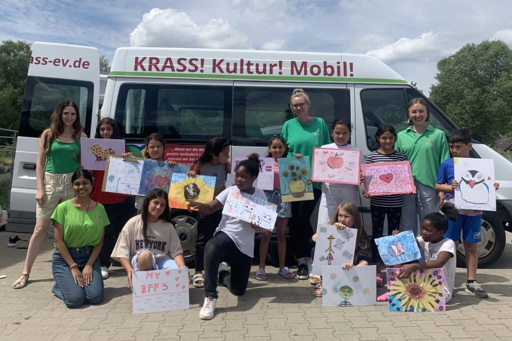 KulturMobil: Malen und Basteln in Hassels