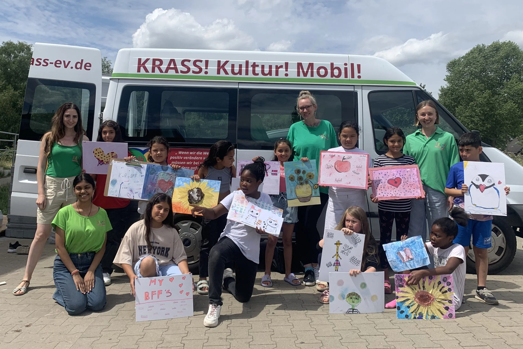 KulturMobil: Malen und Basteln in Hassels