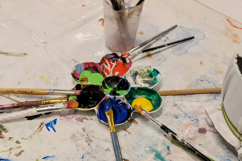 Offenes Kinderatelier: Malen, Basteln & Gestalten